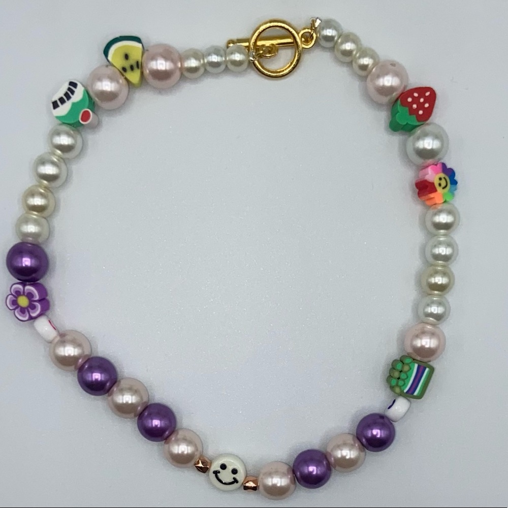 Handmade 90’s Y2K Inspired Beaded Necklace - Picture 8 of 9
